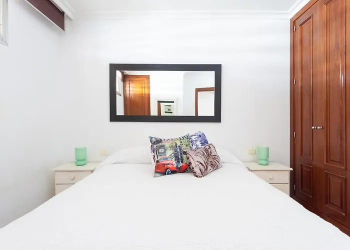 Home2book Cristianos, Pool & Appartamento *