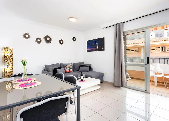 Appartamento Home2book Cristianos, Pool & Los Cristianos (Tenerife)